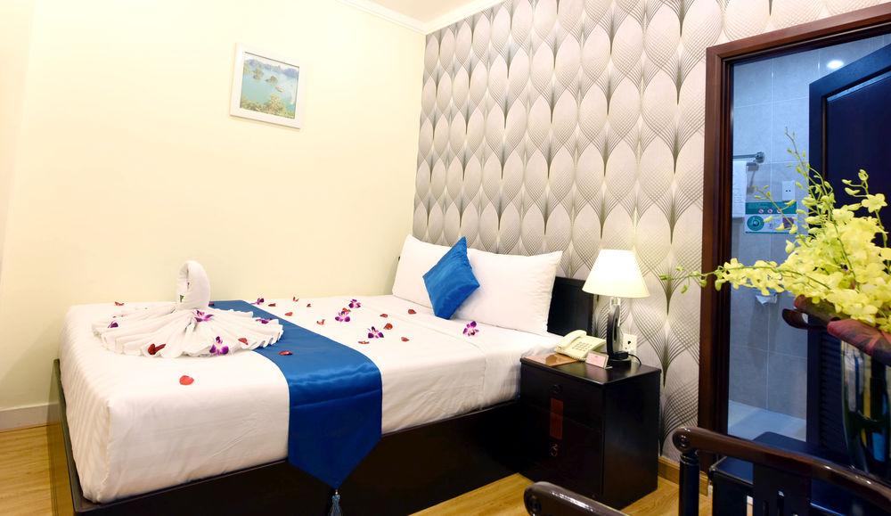 Ruby Saigon Hotel - Le Thanh Ton Ho Chi Minh City Bagian luar foto