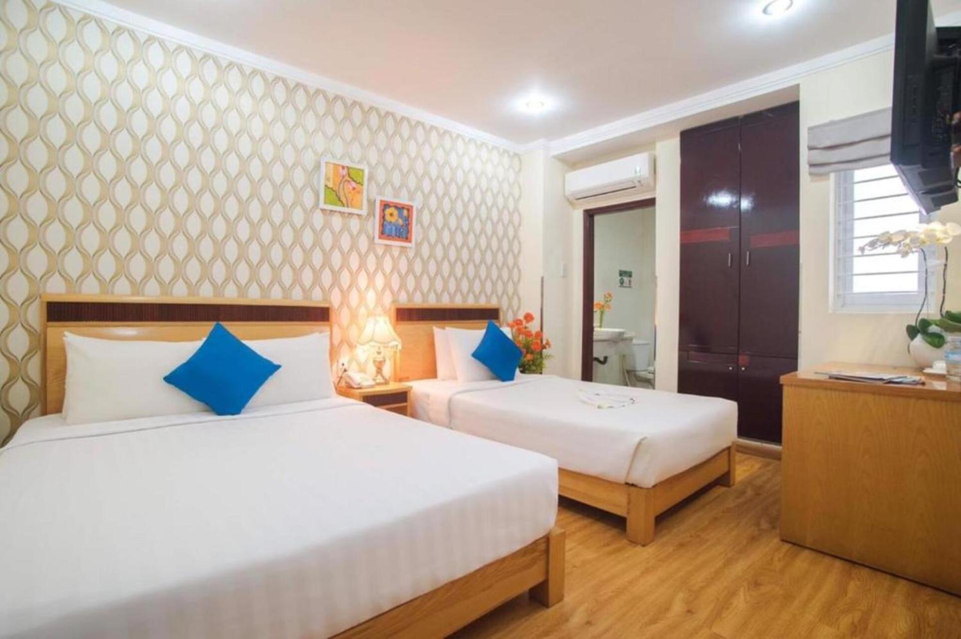 Ruby Saigon Hotel - Le Thanh Ton Ho Chi Minh City Bagian luar foto