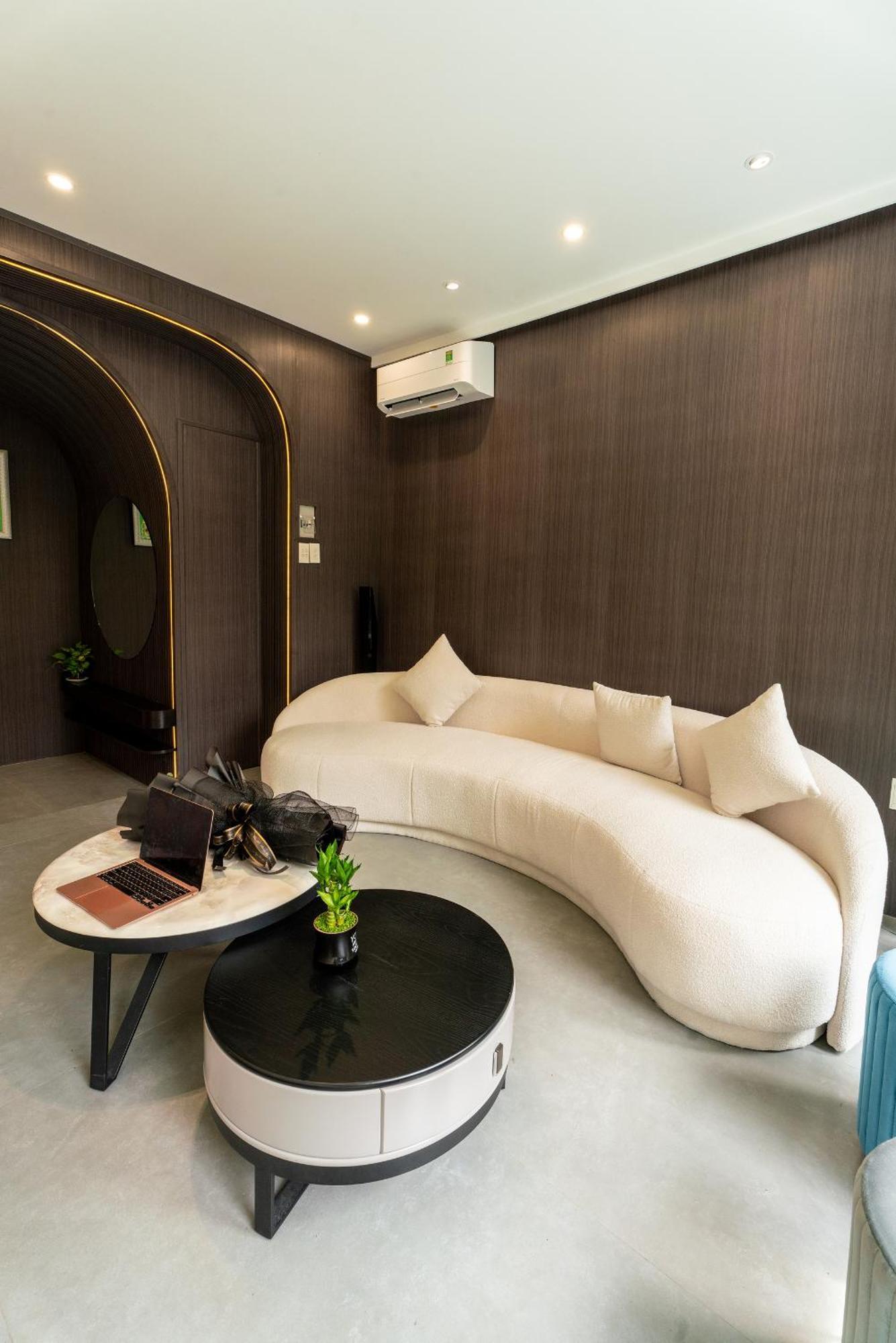 Ruby Saigon Hotel - Le Thanh Ton Ho Chi Minh City Bagian luar foto