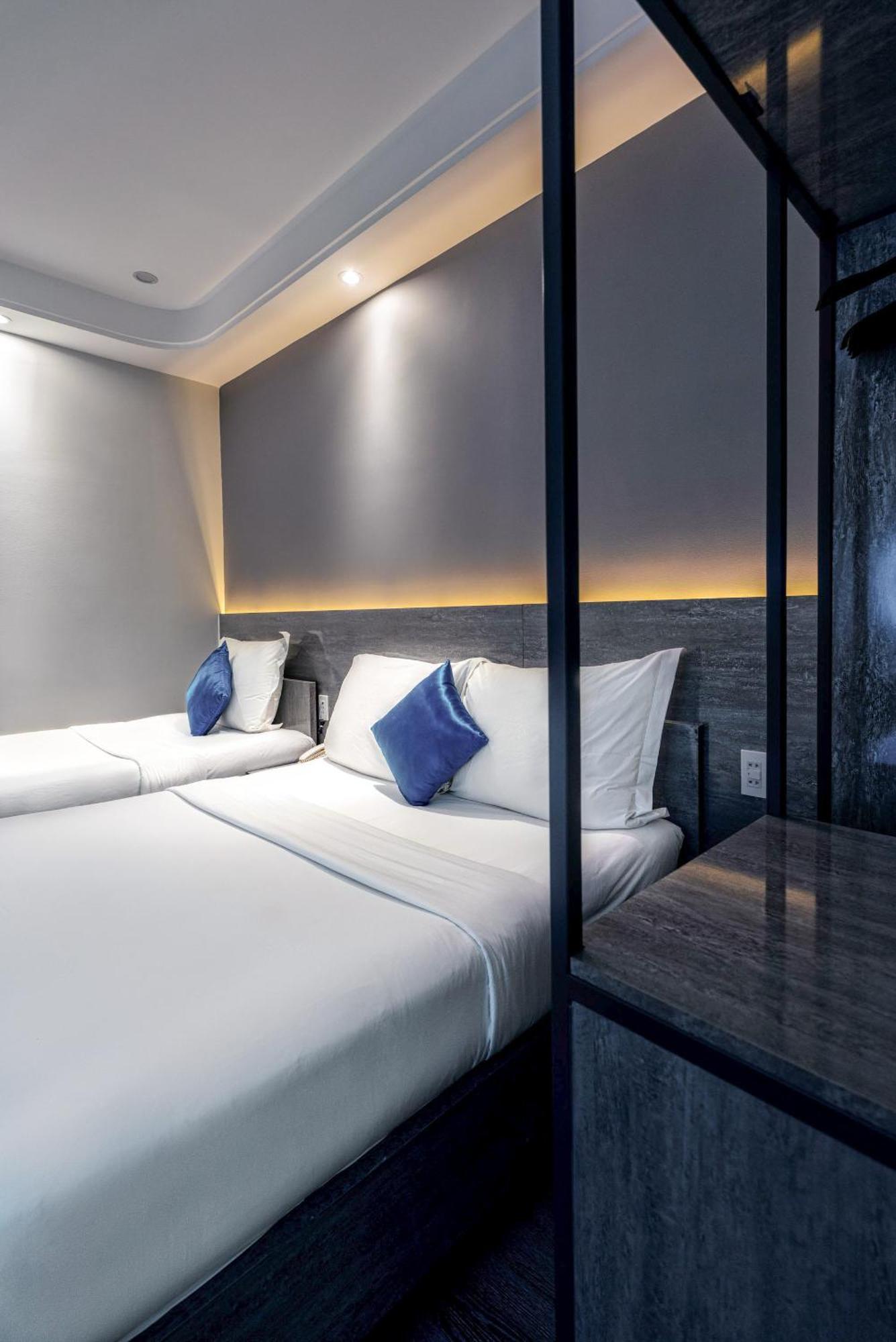 Ruby Saigon Hotel - Le Thanh Ton Ho Chi Minh City Bagian luar foto
