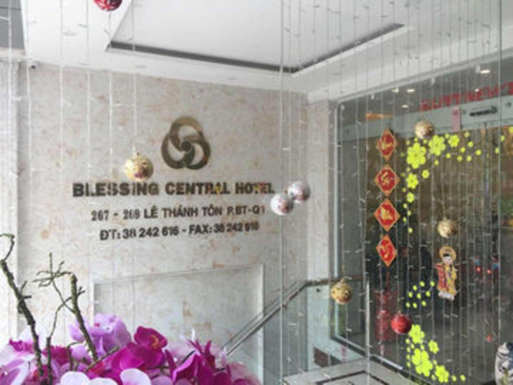 Ruby Saigon Hotel - Le Thanh Ton Ho Chi Minh City Bagian luar foto