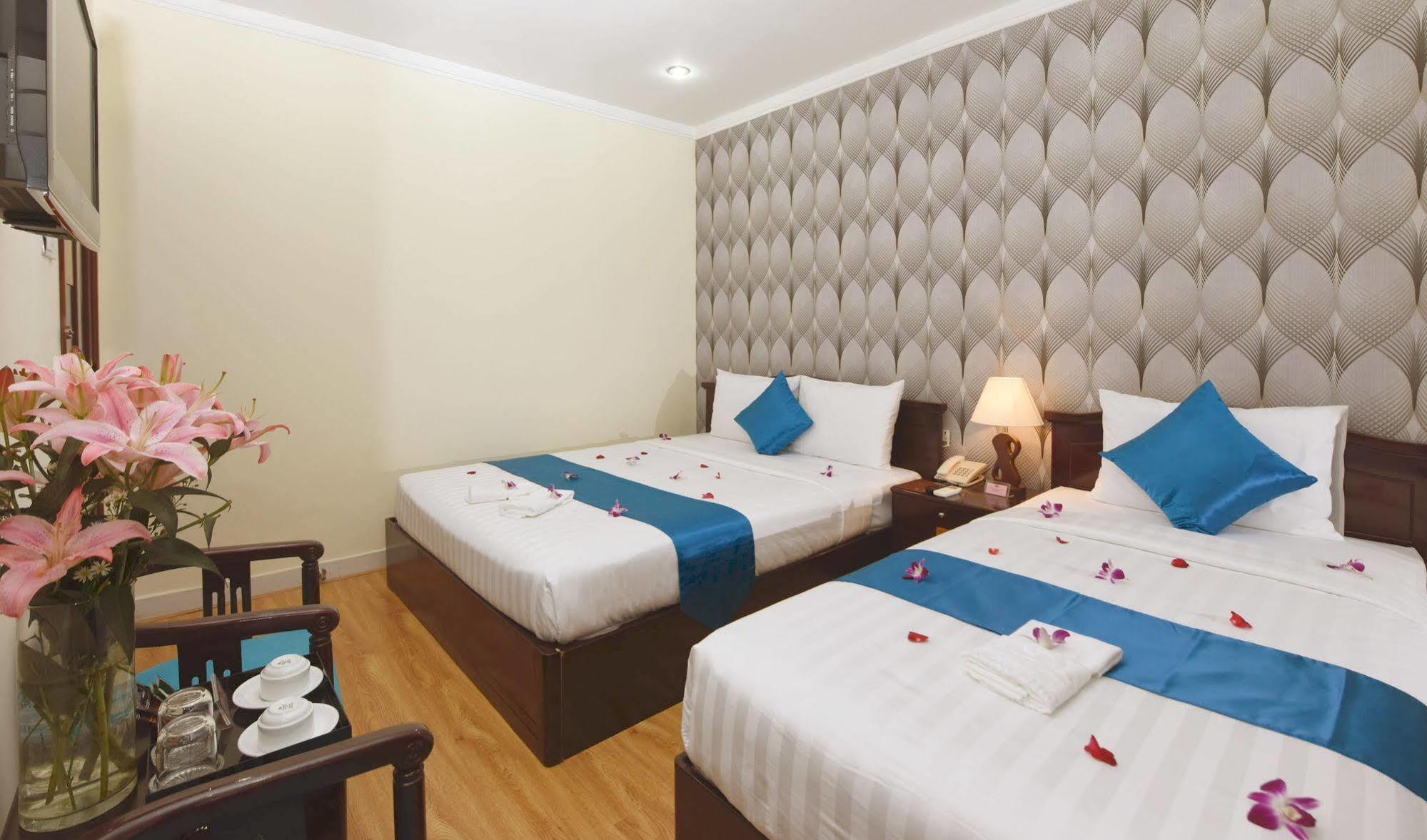 Ruby Saigon Hotel - Le Thanh Ton Ho Chi Minh City Bagian luar foto